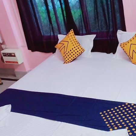 Hotel Gunjan Пури Экстерьер фото