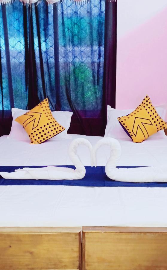 Hotel Gunjan Пури Экстерьер фото