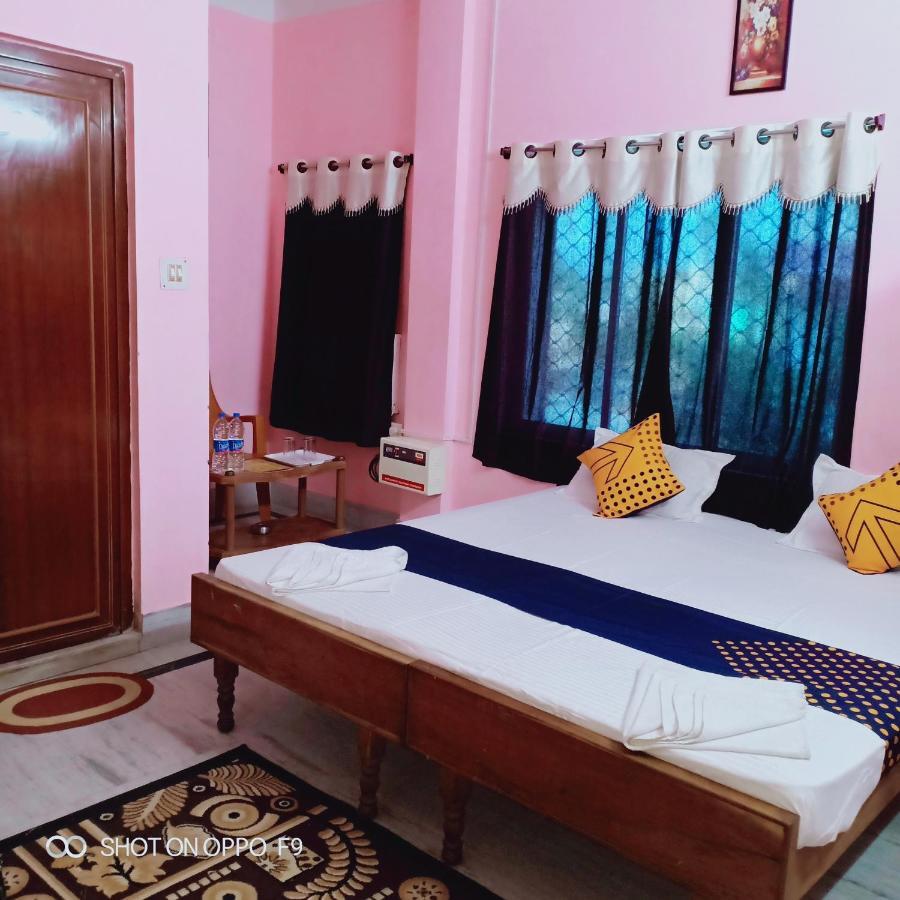 Hotel Gunjan Пури Экстерьер фото
